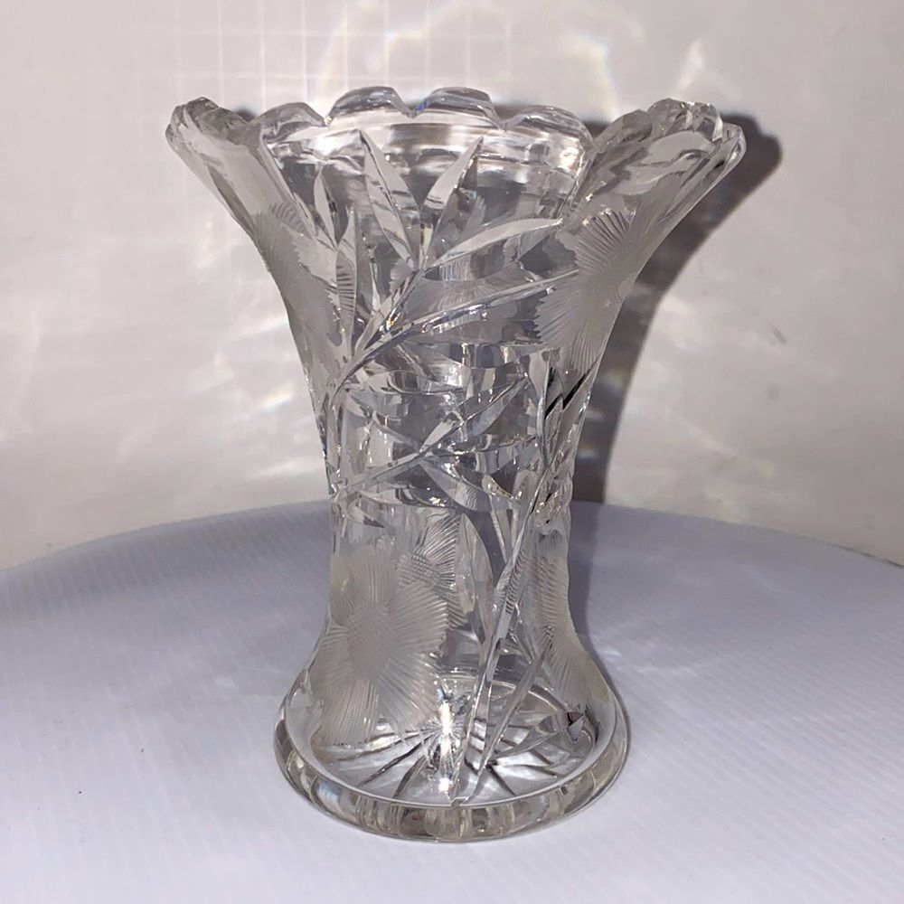Vintage 4.75" Etched Cut Clear Glass Floral Vase With Scalloped Edge Opening